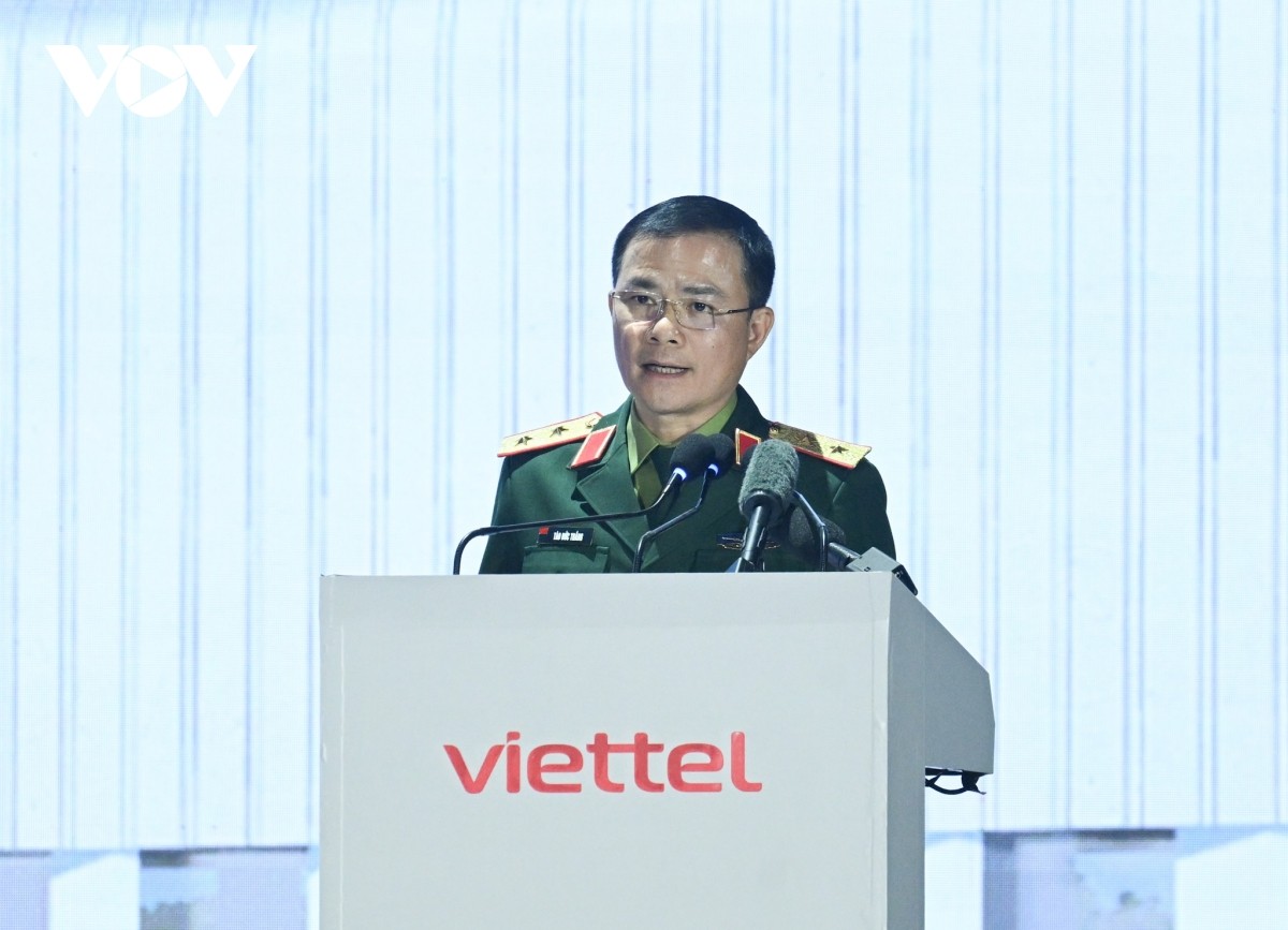 Trung tướng T&agrave;o Đức Thắng, Chủ tịch ki&ecirc;m Tổng Gi&aacute;m đốc Tập đo&agrave;n Viettel ph&aacute;t biểu tại buổi lễ