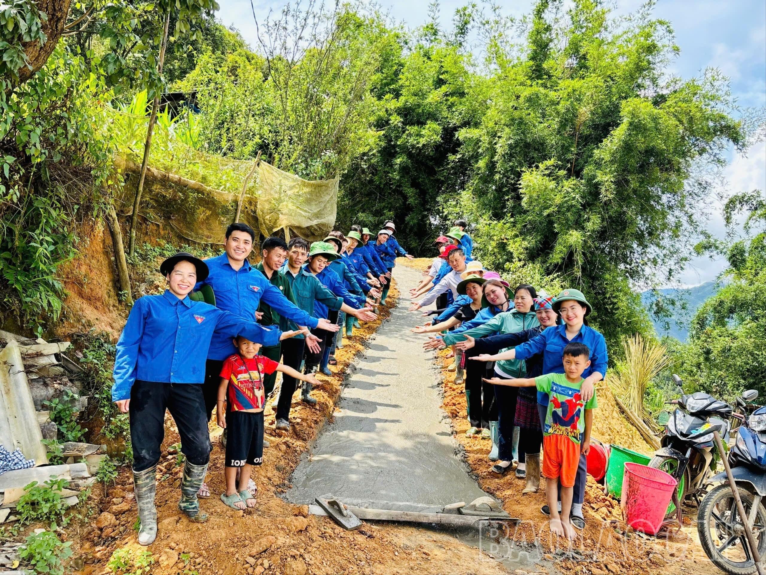 Các hoạt động xung kích, tình nguyện của tuổi trẻ Lào Cai góp phần xây dựng lớp thanh niên thời kỳ mới có “tâm trong”, “trí sáng”, “hoài bão lớn”.