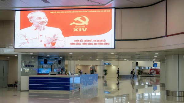 Cục trưởng Cục H&agrave;ng kh&ocirc;ng qu&aacute;n triệt c&ocirc;ng t&aacute;c đ&oacute;n tiếp đại biểu cần thể hiện sự văn minh, chu đ&aacute;o v&agrave; chuy&ecirc;n nghiệp, tạo ấn tượng tốt đẹp ngay từ khi đặt ch&acirc;n xuống s&acirc;n bay.