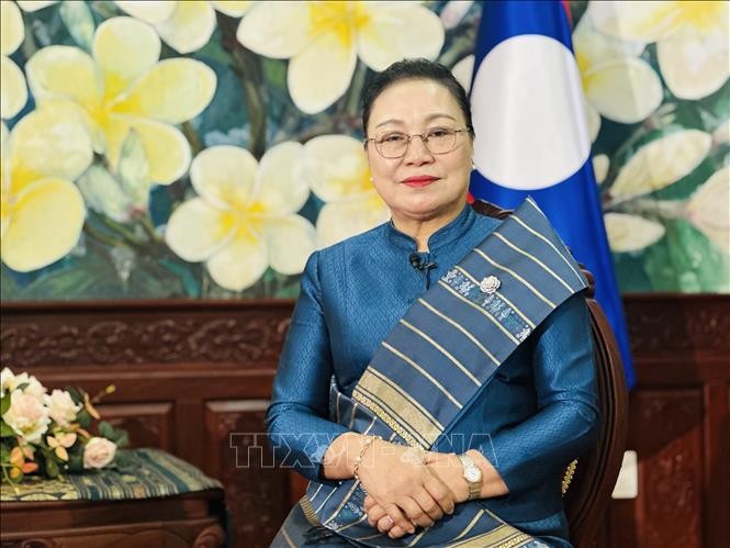 Đại sứ L&agrave;o tại Việt Nam Khamphao Ernthavanh.