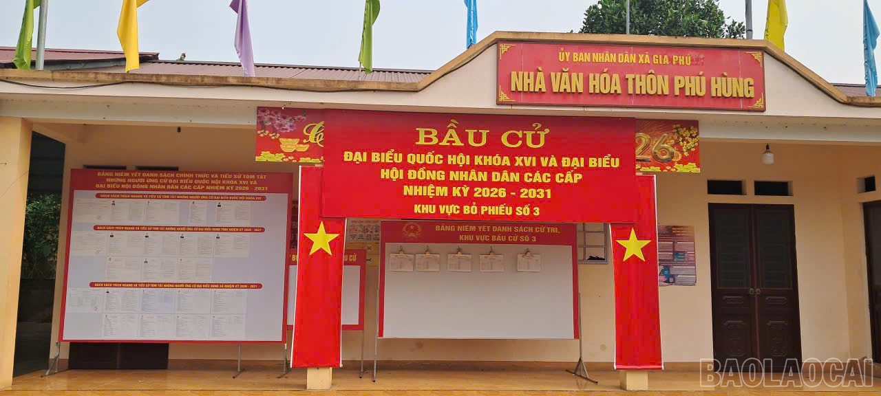 baolaocai-br_anh-3-khu-vuc-bo-phieu-so-3-nha-van-hoa-thon-phu-hung-xa-gia-phu.jpg