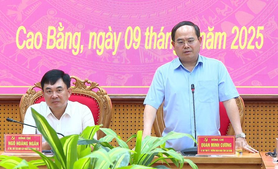 Bí thư Tỉnh ủy, Trưởng đoàn ĐBQH tỉnh Quản Minh Cường kết luận buổi làm việc.