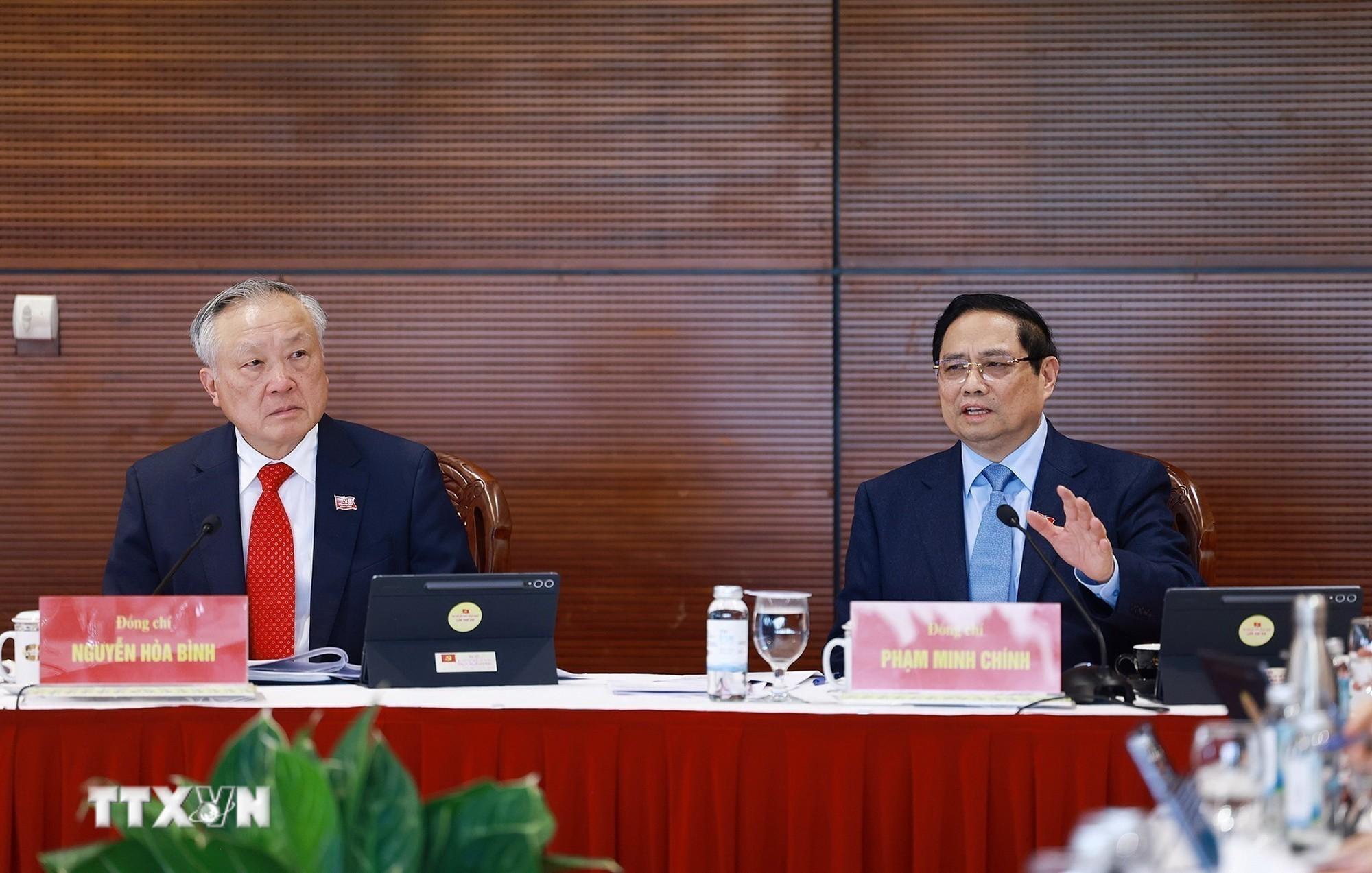 Ủy vi&ecirc;n Bộ Ch&iacute;nh trị, Thủ tướng Ch&iacute;nh phủ Phạm Minh Ch&iacute;nh ph&aacute;t biểu trong buổi thảo luận tại Đo&agrave;n. (Ảnh: TTXVN)