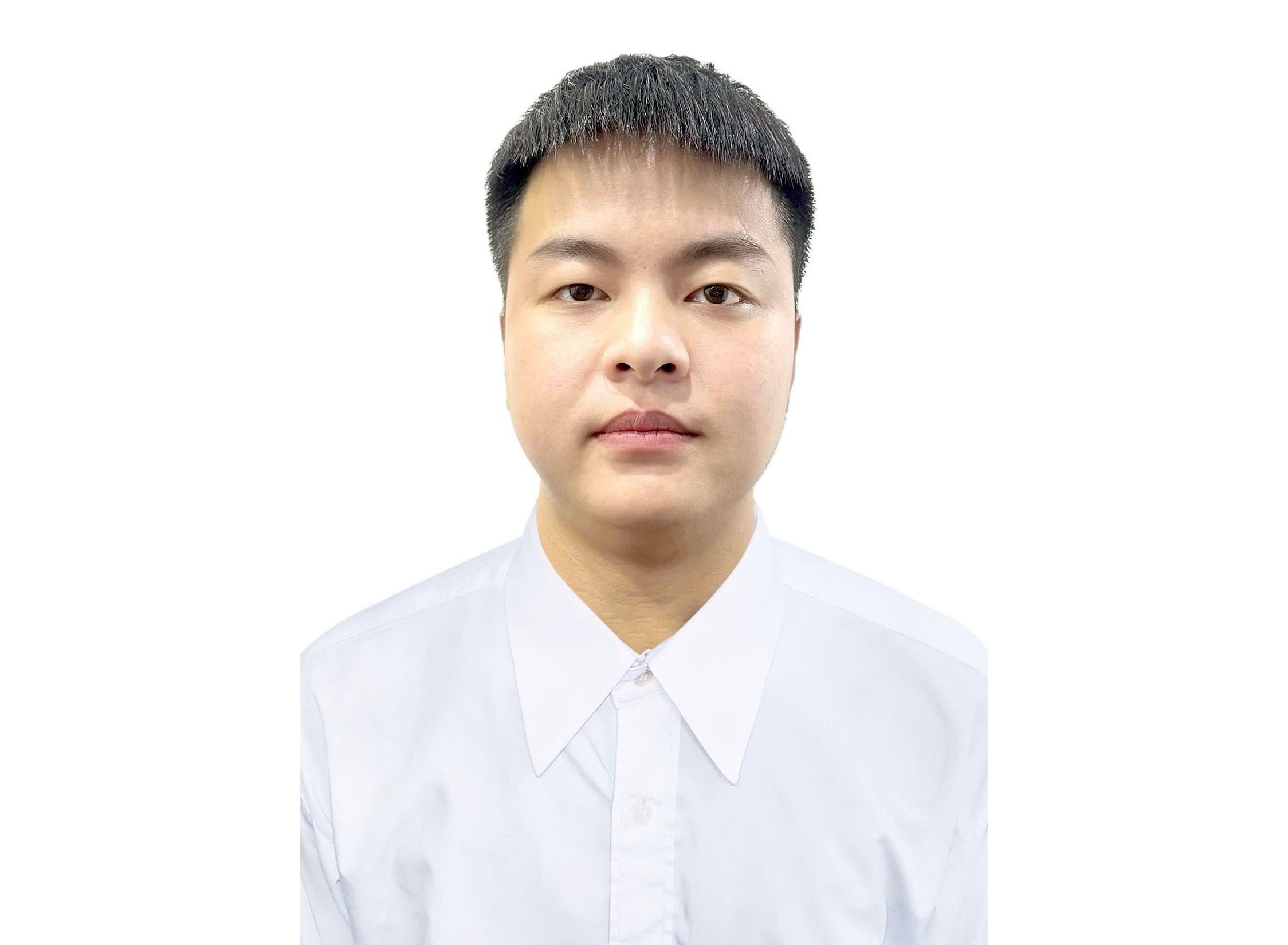 Anh Lê Tấn Đạt.