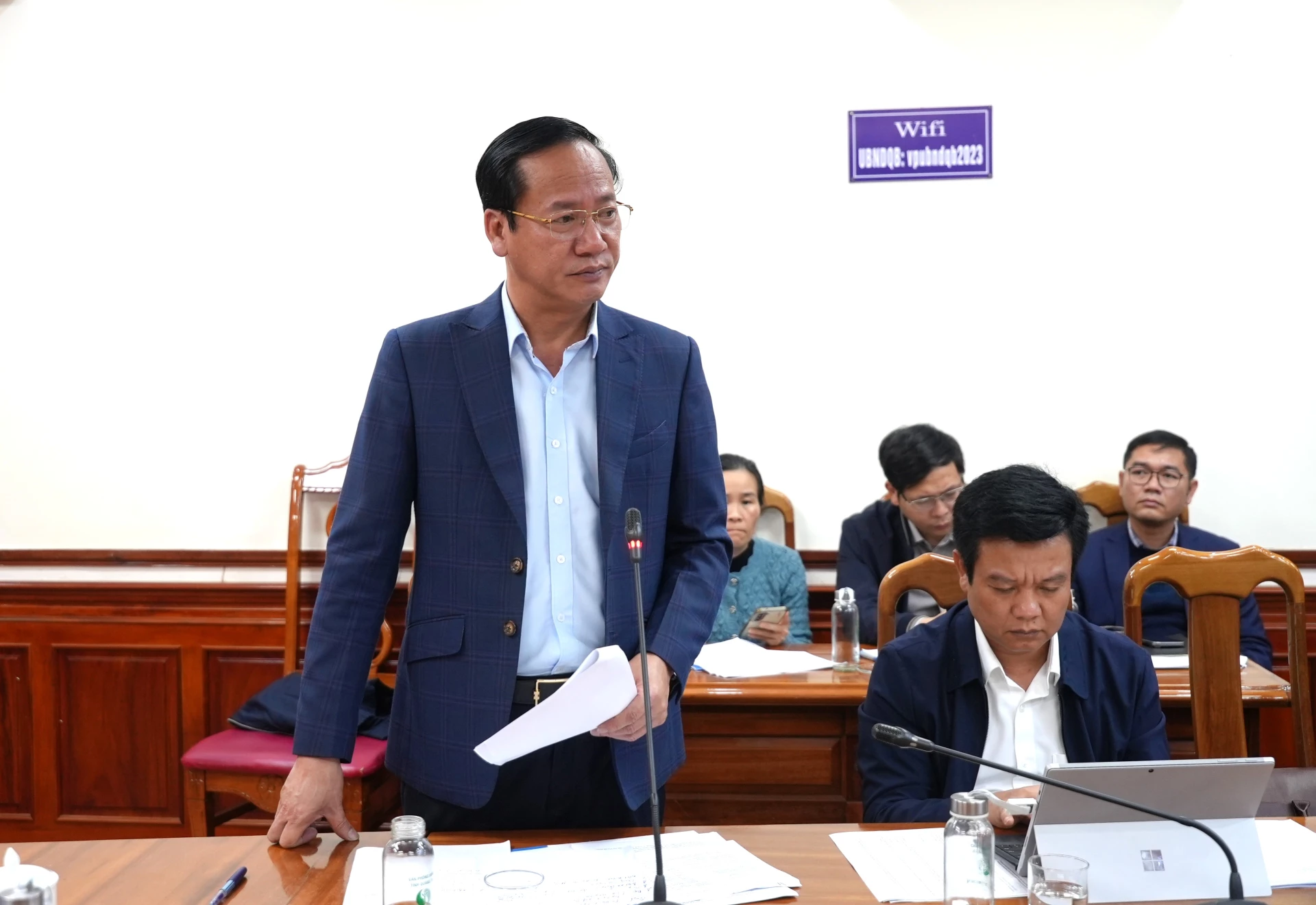 Giám đốc Sở Tài chính đề xuất các giải pháp để thúc đẩy giải ngân vốn đầu tư công của tỉnh trong thời gian tới - Ảnh: Trung Đức