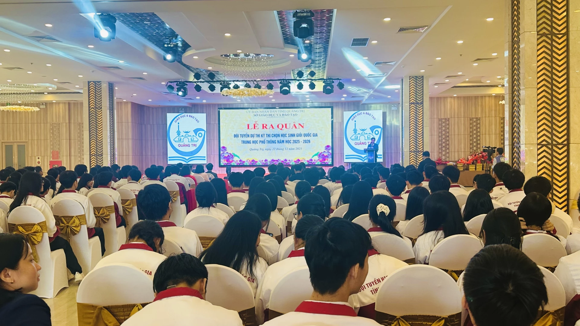 Quang cảnh buổi lễ. Ảnh: B.N