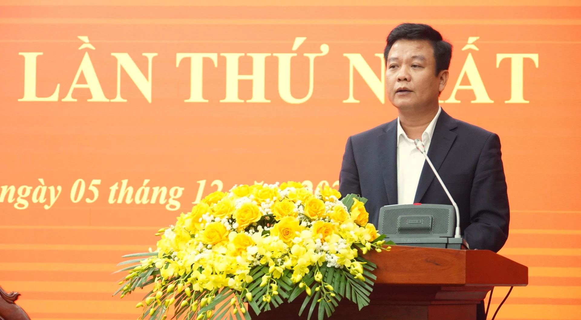 Đại biểu thảo luận tại hội nghị - Ảnh: QV