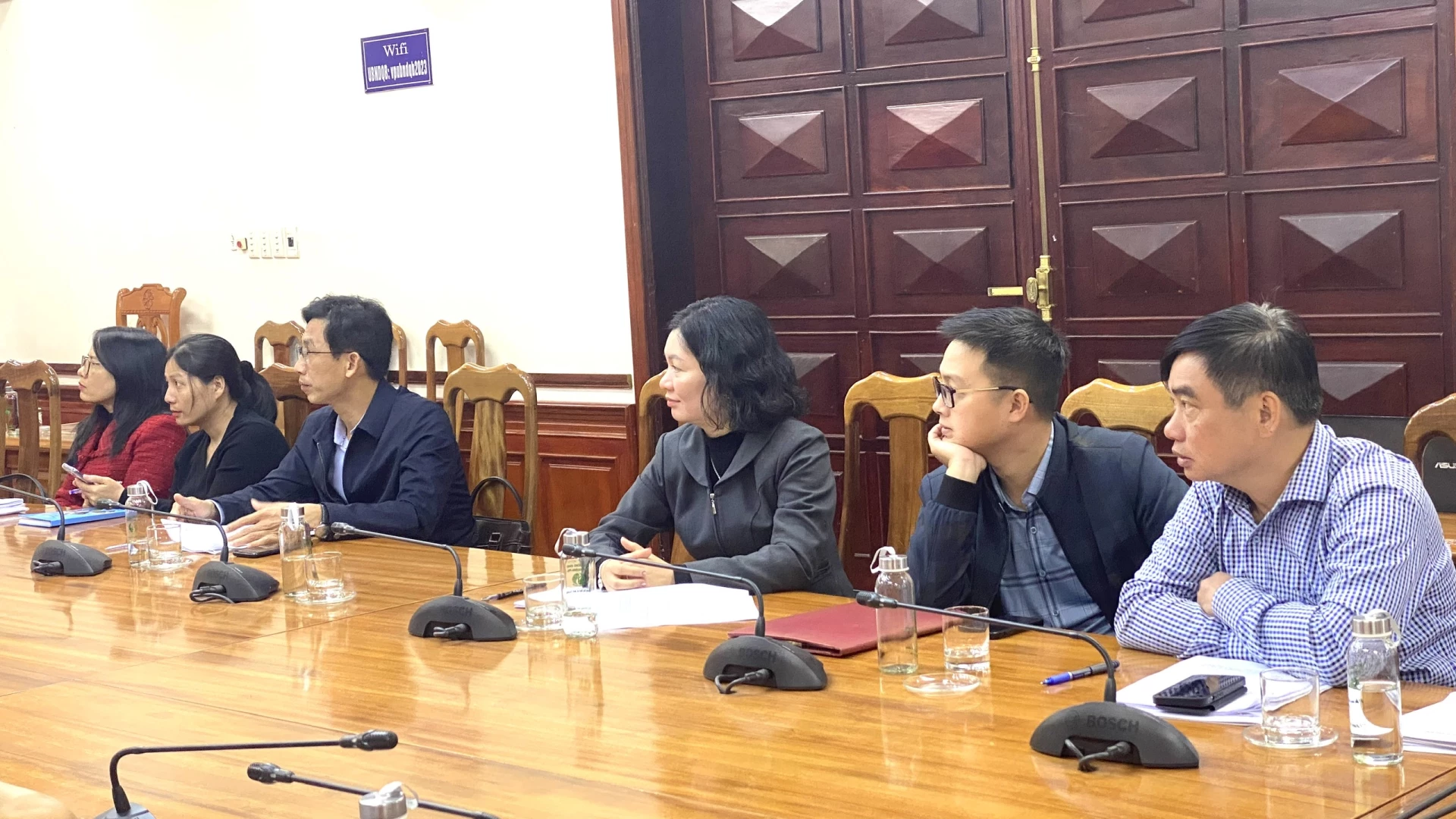 C&aacute;c đại biểu tham dự phi&ecirc;n họp - Ảnh: NL