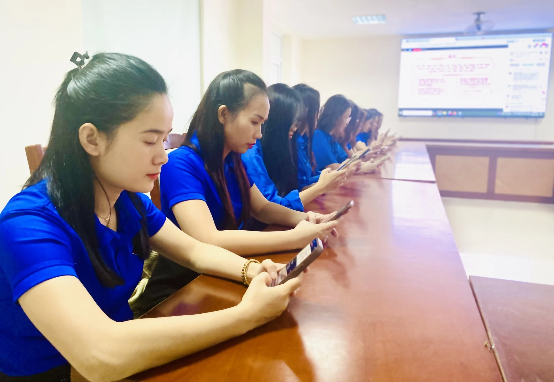 Đoàn viên, thanh niên tỉnh Quảng Trị tham gia Cuộc thi - Ảnh: T.L