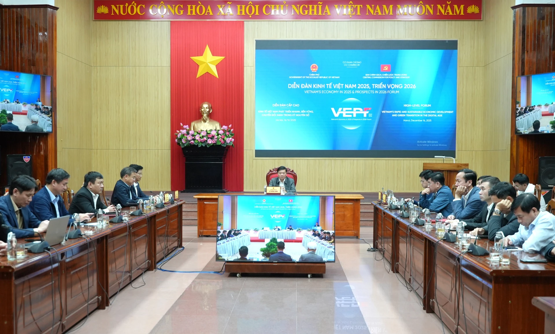 Quang cảnh diễn đàn tại điểm cầu tỉnh Quảng Trị - Ảnh: Trung Đức