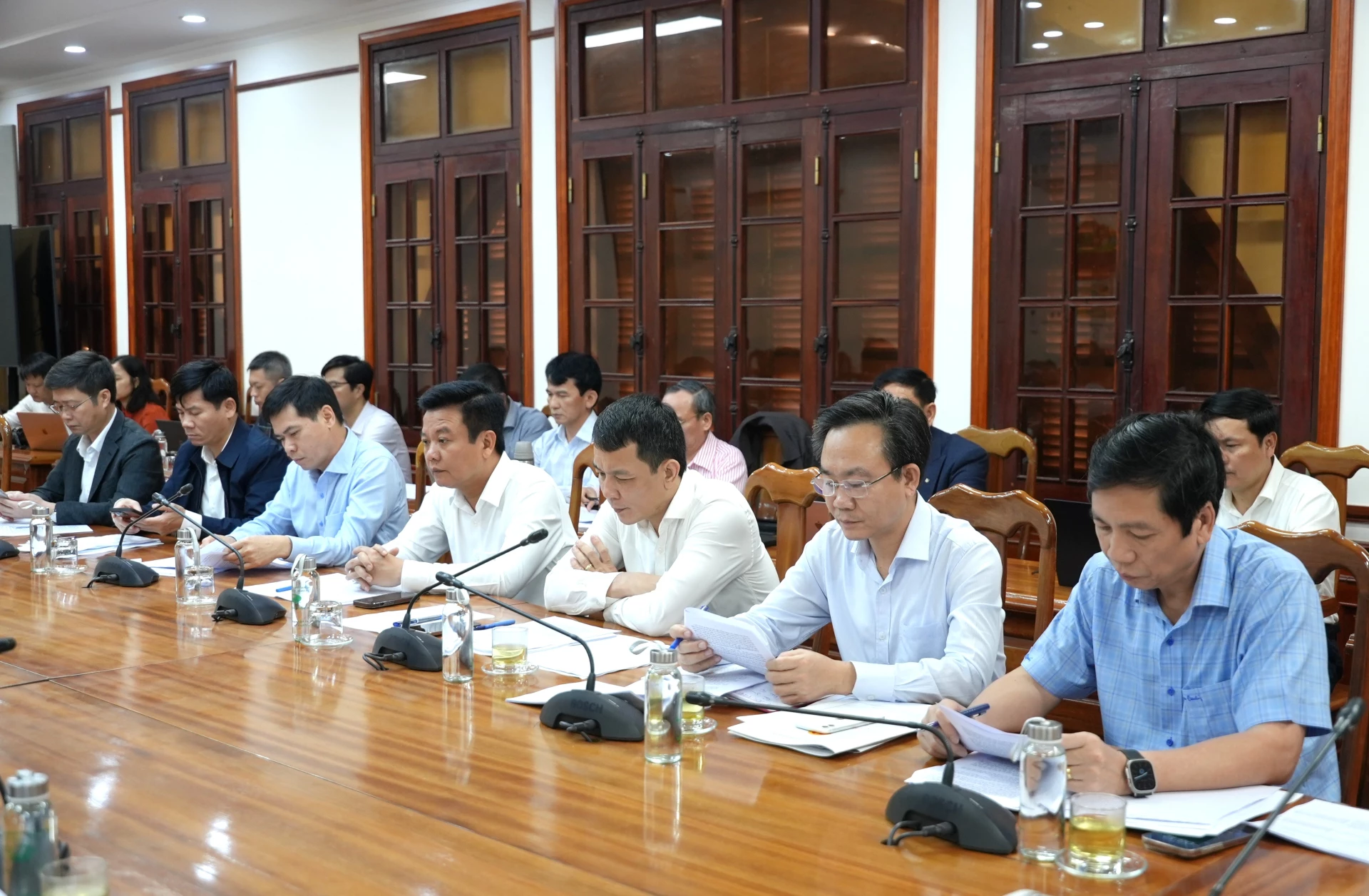 C&aacute;c đại biểu tham dự cuộc họp - Ảnh: Trung Đức