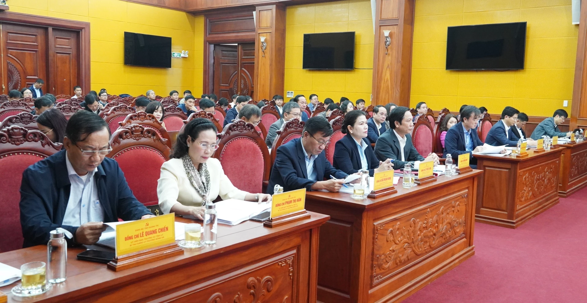 Đại biểu tham dự hội nghị - Ảnh: QV