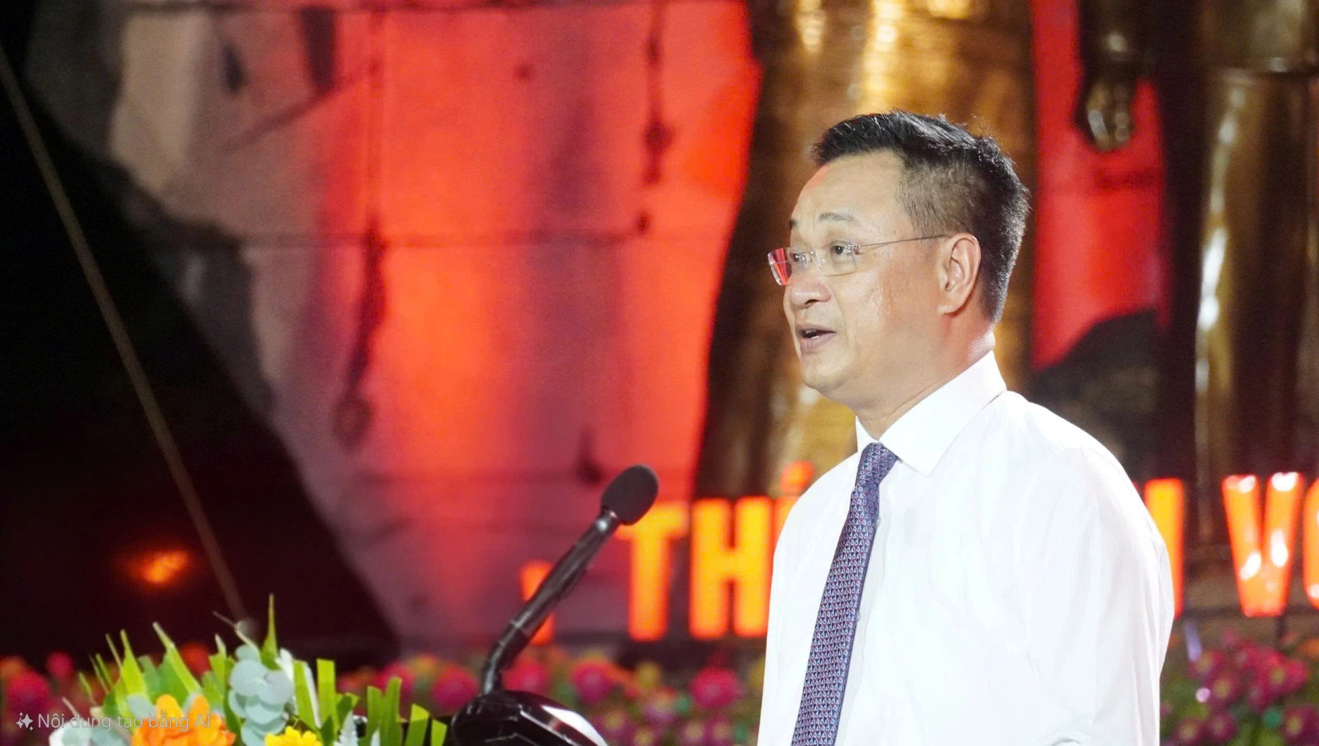 Ủy viên Trung ương Đảng, Bí thư Tỉnh ủy Lê Ngọc Quang phát biểu tại chương trình - Ảnh: N.M