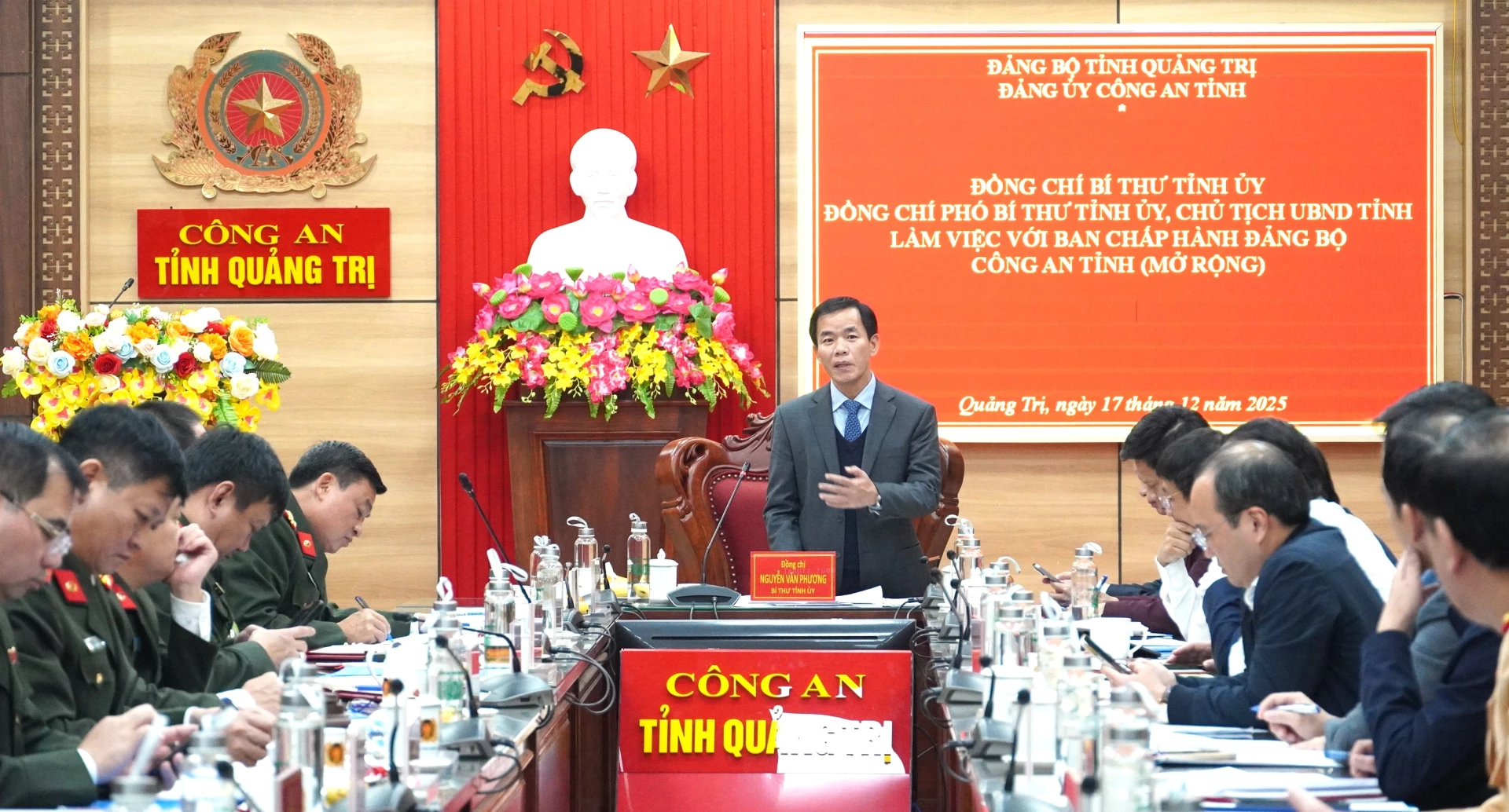 Đồng chí Nguyễn Văn Phương, Bí thư Tỉnh ủy kết luận buổi làm việc - Ảnh: QV