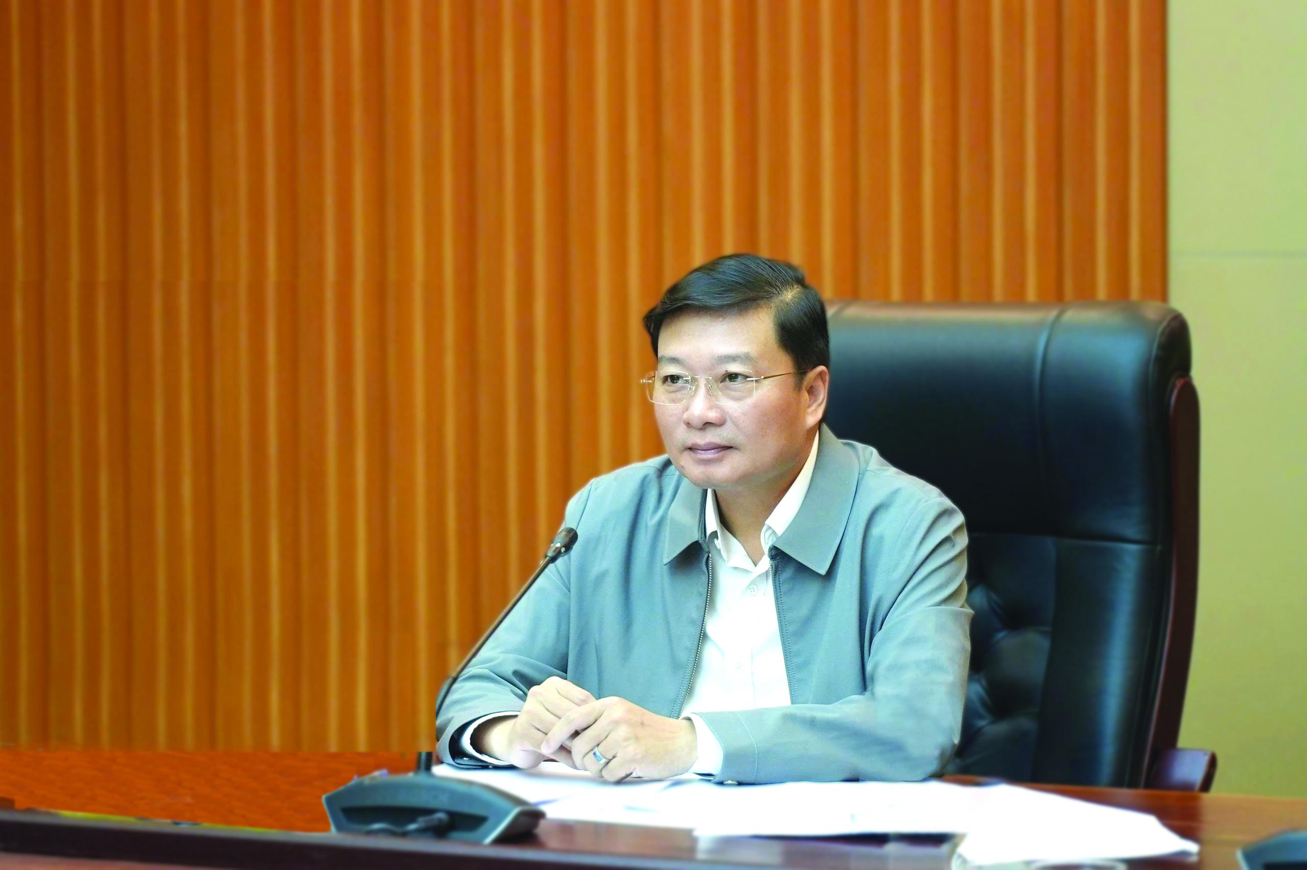 Đồng ch&iacute; L&ecirc; Hồng Vinh, Ph&oacute; B&iacute; thư Tỉnh ủy, Chủ tịch UBND tỉnh Quảng Trị  