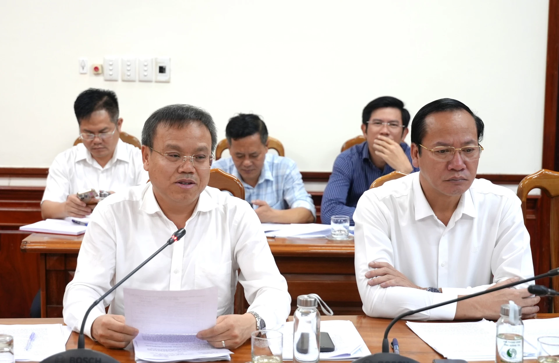 C&aacute;c đại biểu tham dự cuộc họp - Ảnh: Trung Đức