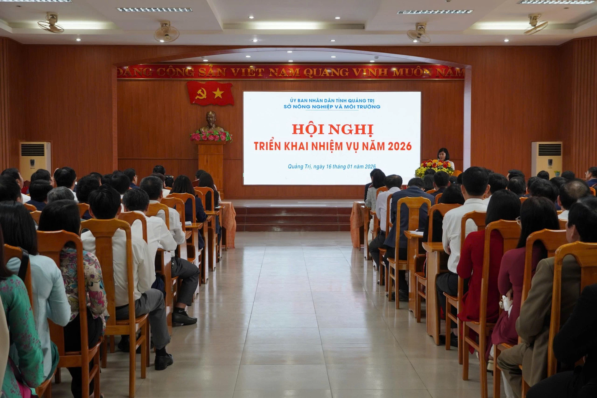 Quang cảnh hội nghị - Ảnh: NL