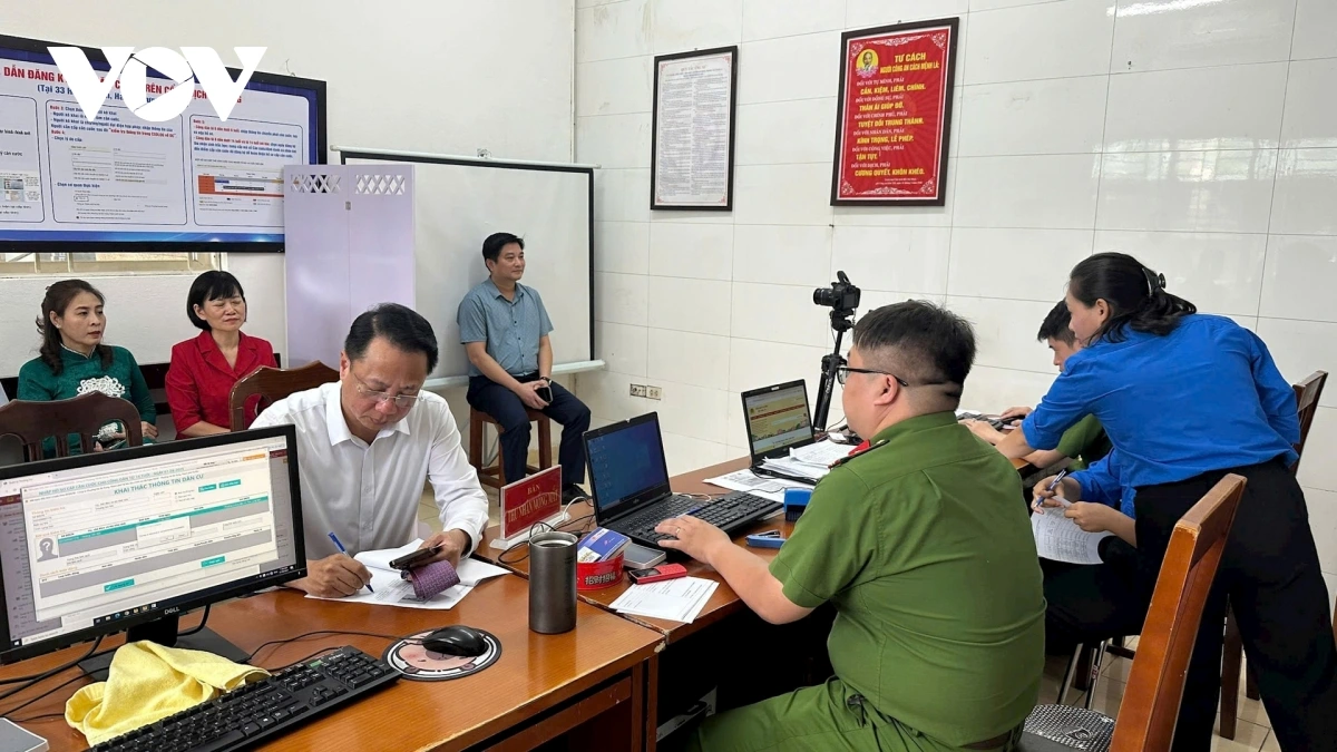 cong an ha noi tang toc doi the Dang vien, hoan thanh truoc 15 8 hinh anh 2