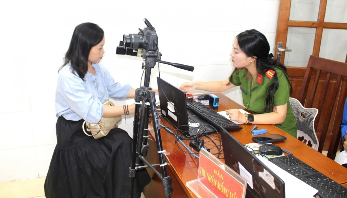 cong an ha noi tang toc doi the Dang vien, hoan thanh truoc 15 8 hinh anh 1