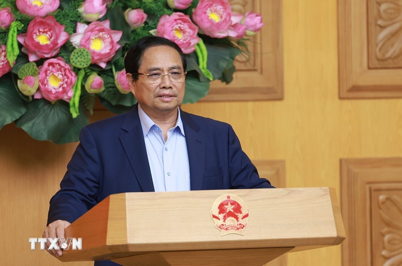 Thủ tướng Phạm Minh Chính phát biểu tại buổi làm việc với Ban Nghiên cứu phát triển kinh tế tư nhân (Ban IV). (Ảnh: Dương Giang/TTXVN)