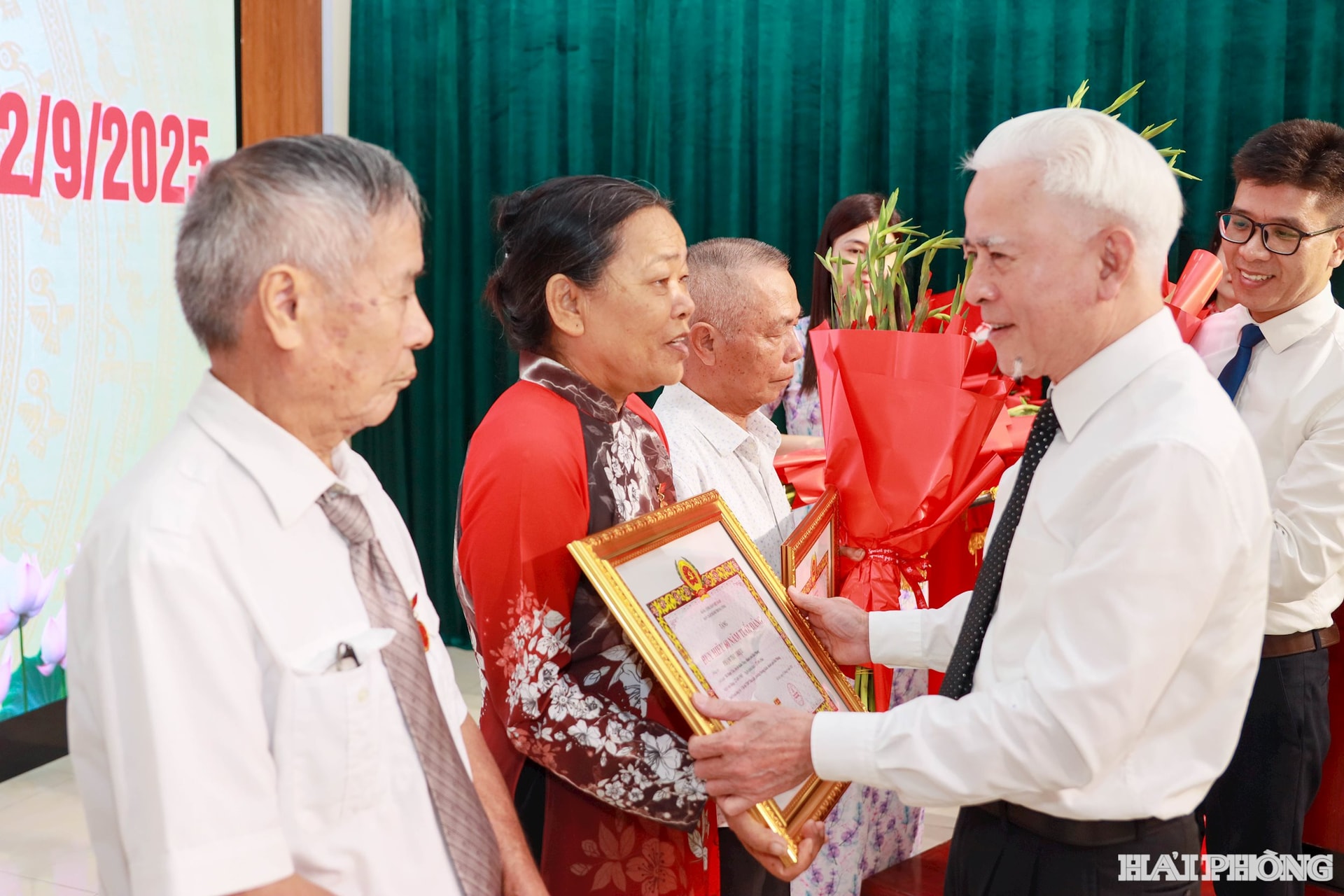 Đồng chí Nguyễn Đình Chuyến, Ủy viên Ban Thường vụ Thành ủy, Trưởng Ban Nội chính Thành ủy phát biểu