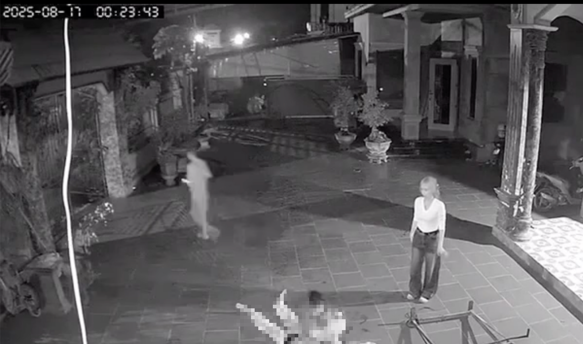 vợ đâm chết chồng - Ảnh 1.