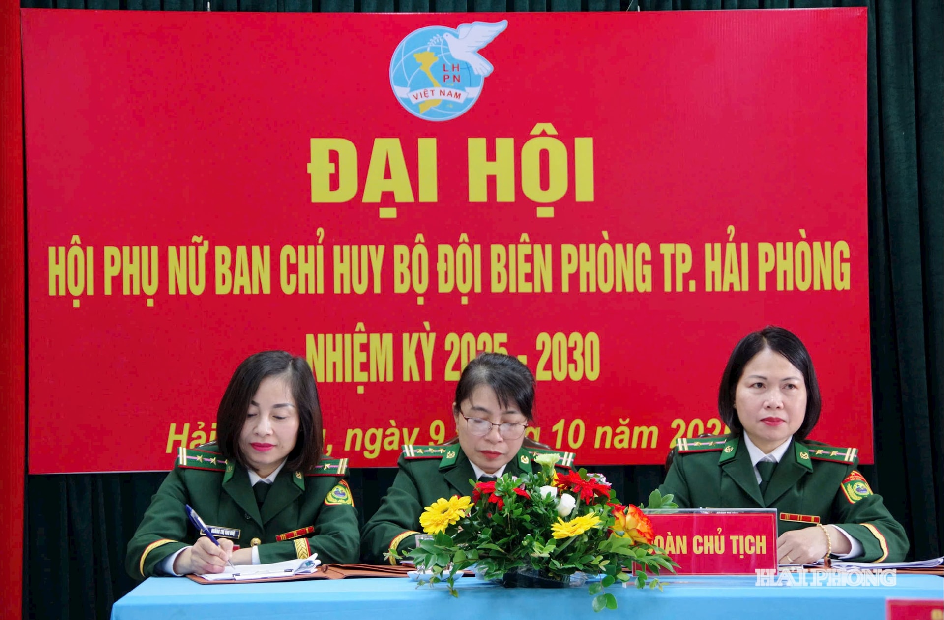 Đoàn Chủ tịch điều hành đại hội