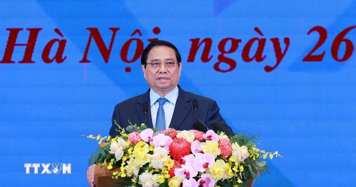 Thủ tướng Phạm Minh Chính phát biểu tại Hội nghị tổng kết Chương trình và Phong trào thi đua “Cả nước chung tay xóa nhà tạm, nhà dột nát”. (Ảnh: Dương Giang/TTXVN)