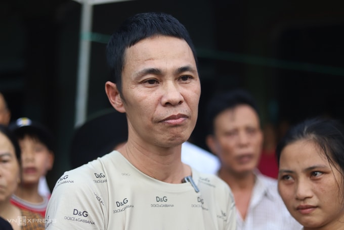 Bị cáo Thái Khắc Thành khi trở về nhà ở xã Đô Lương, chiều 13/8. Ảnh: Đức Hùng