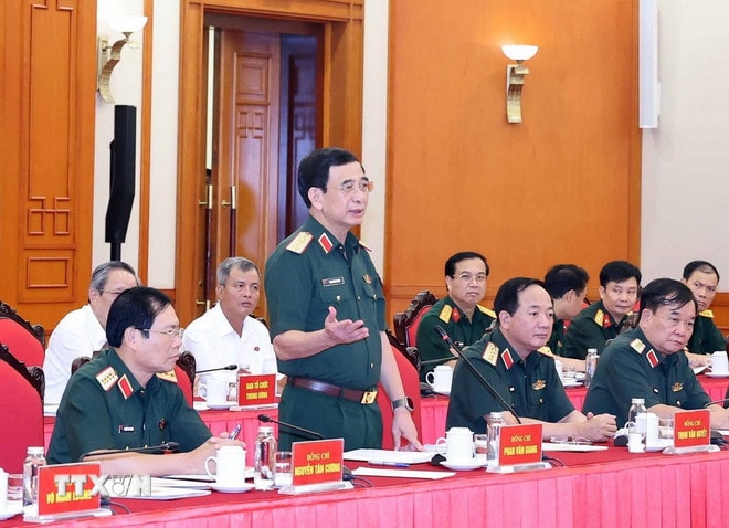 Đại tướng Phan Văn Giang, Phó Bí thư Quân ủy Trung ương, Bộ trưởng Bộ Quốc phòng phát biểu. (Ảnh: Thống Nhất/TTXVN) ttxvn-tong-bi-thu-quan-uy-trung-uong-4.jpg
