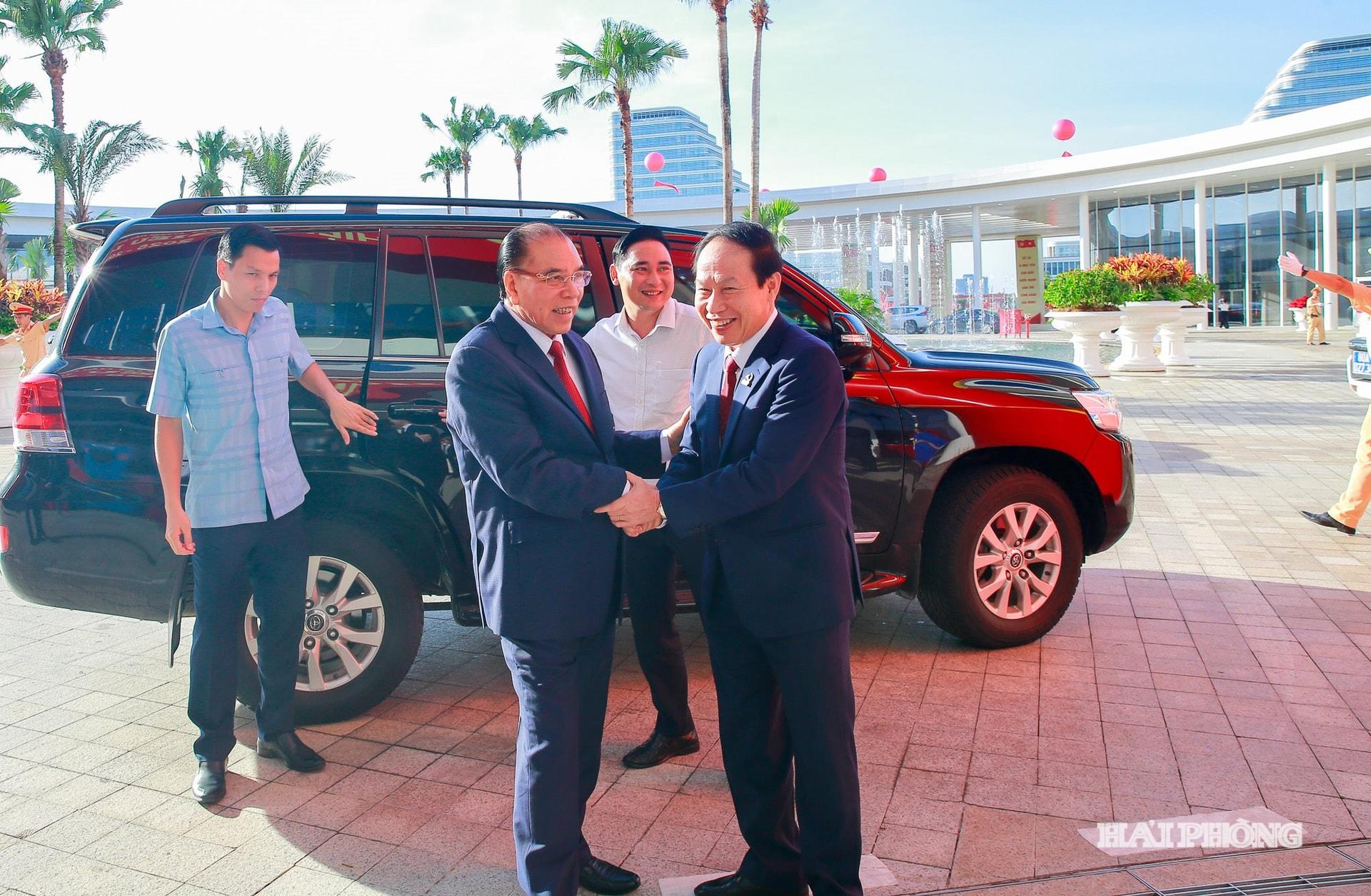 Nguyên Tổng Bí thư Nông Đức Mạnh