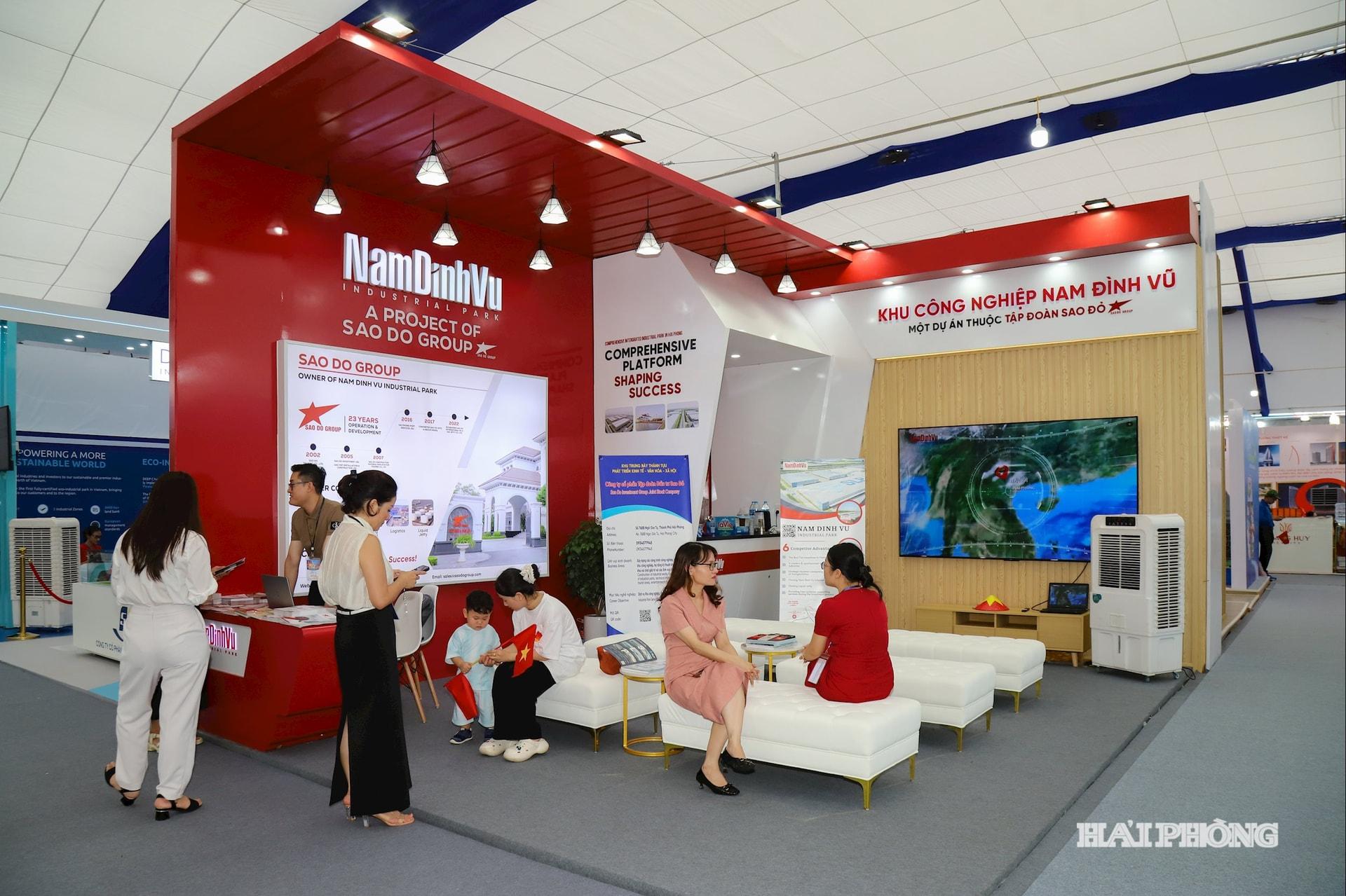 trien-lam-thanh-tuu-dat-nuoc-1