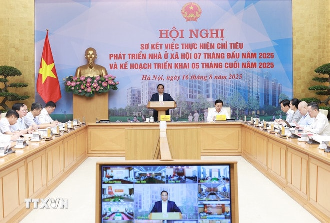 Hội nghị sơ kết việc thực hiện chỉ tiêu phát triển nhà ở xã hội 7 tháng đầu năm 2025. (Ảnh: Dương Giang/TTXVN) ttxvn-thu-tuong-chu-tri-hoi-nghi-so-ket-viec-thuc-hien-chi-tieu-phat-trien-nha-o-xa-hoi4.jpg