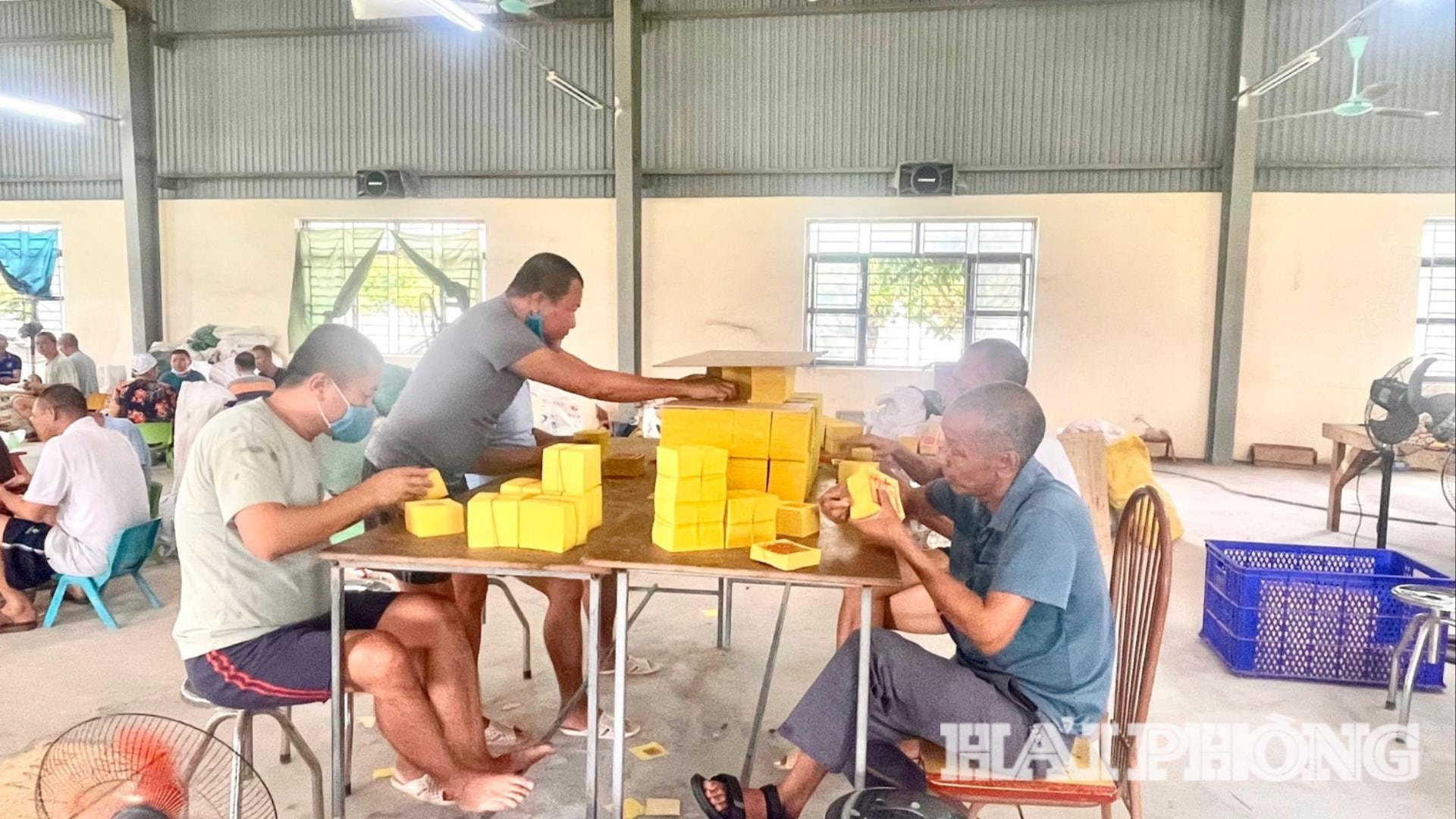 Làm điều không thể thành có