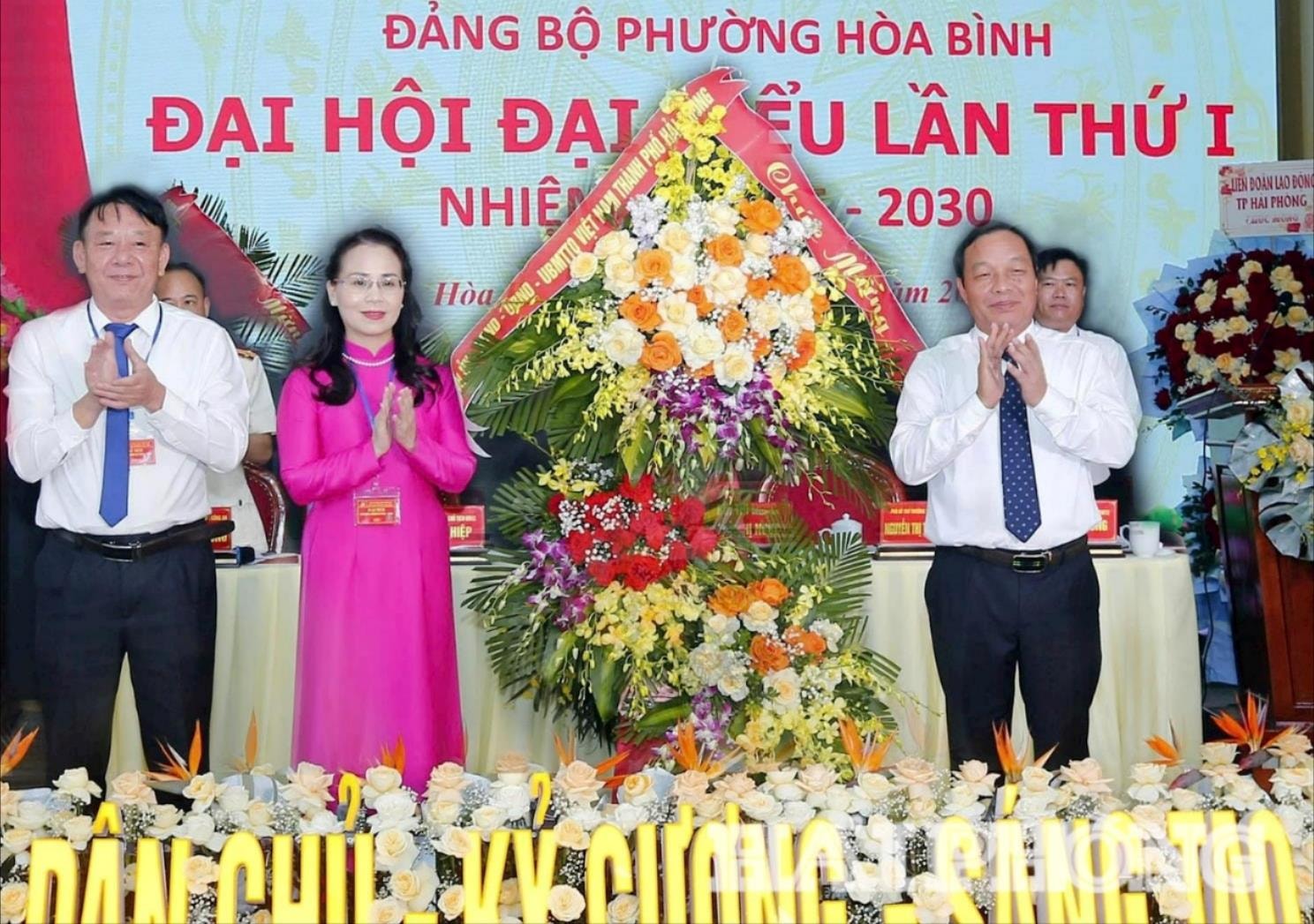 dai-hoi-hoa-binh-2-1-.jpg