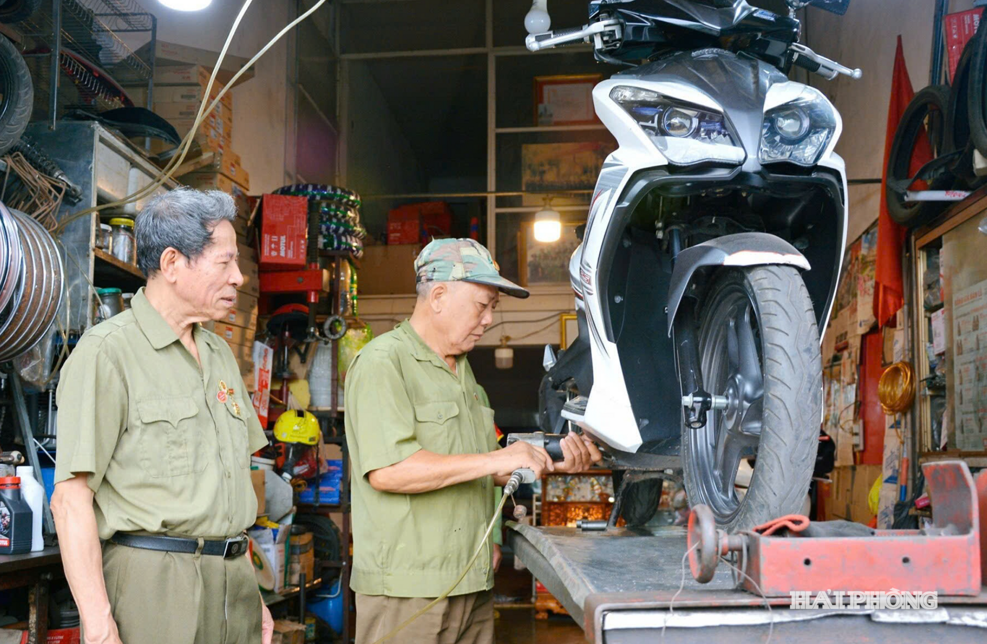 Cuộc sống bình yên trở lại, không còn nạn ma túy hành hoành, người dân phố đường tàu cũng yên tâm làm ăn