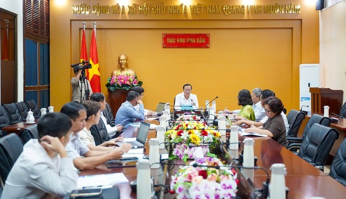 Đồng chí Nguyễn Văn Thọ chủ trì làm việc với lãnh đạo và Ủy ban bầu cử đặc khu Côn Đảo