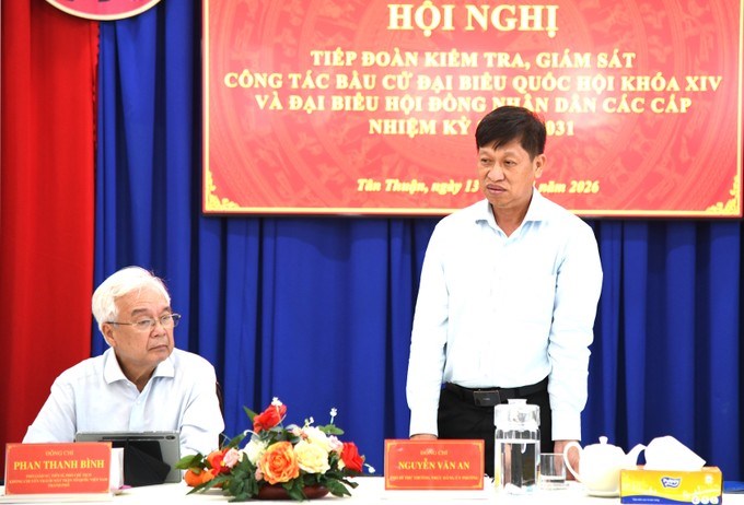 Ph&oacute; B&iacute; thư Thường trực Đảng ủy phường T&acirc;n Thuận Nguyễn Văn An th&ocirc;ng tin một số nội dung trọng t&acirc;m c&ocirc;ng t&aacute;c chuẩn bị bầu cử