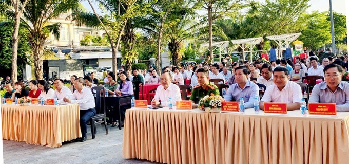 Lễ ra qu&acirc;n x&acirc;y dựng 