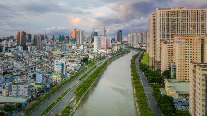 Đại lộ Võ Văn Kiệt, phường Cầu Ông Lãnh, TPHCM. (Ảnh: HOÀNG HÙNG)