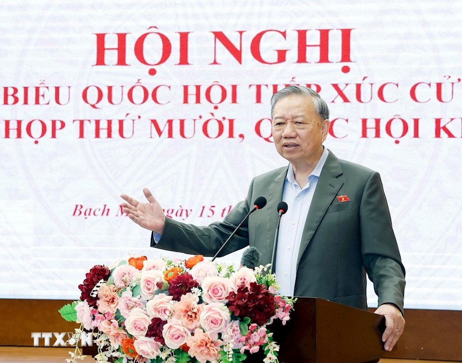 Tổng B&iacute; thư T&ocirc; L&acirc;m ph&aacute;t biểu tại cuộc tiếp x&uacute;c cử tri H&agrave; Nội sau Kỳ họp thứ 10, Quốc hội kh&oacute;a XV. (Ảnh: TTXVN)