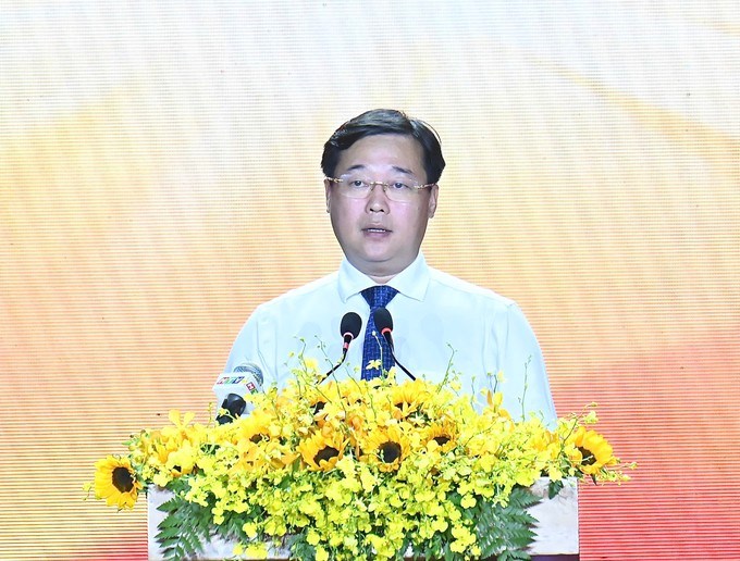 Đồng chí Lê Quốc Phong phát biểu tại chương trình. (Ảnh: SGGP)