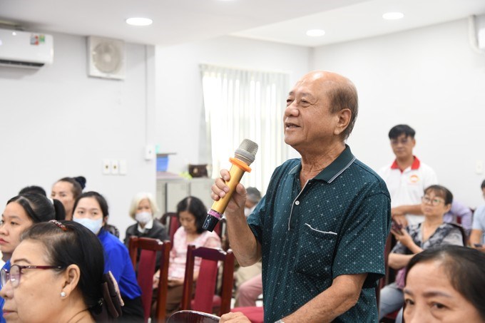 Cử tri phường Bình Tây nêu ý kiến