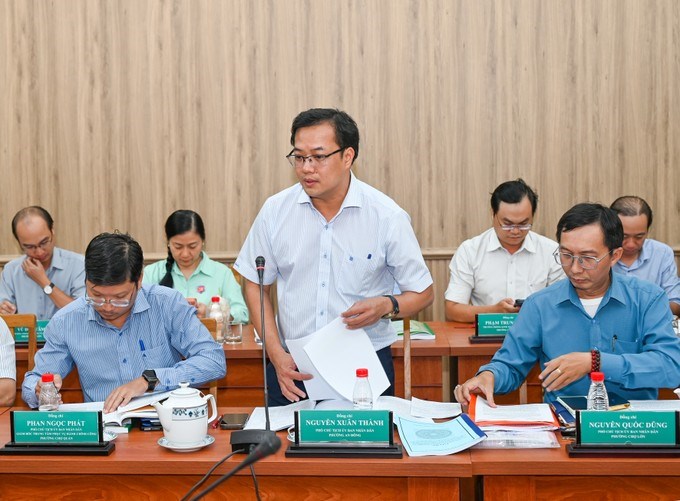 Đại diện lãnh đạo các địa phương báo cáo tại buổi làm việc