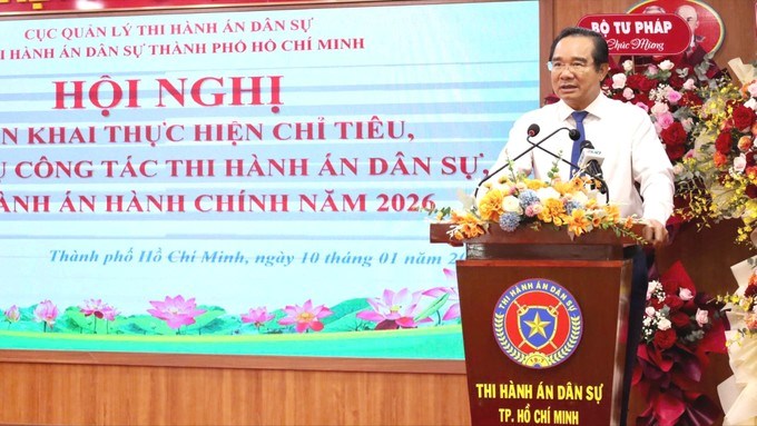 Chủ tịch UBND TPHCM Nguyễn Văn Được ph&aacute;t biểu tại hội nghị. (Ảnh: SGGP)