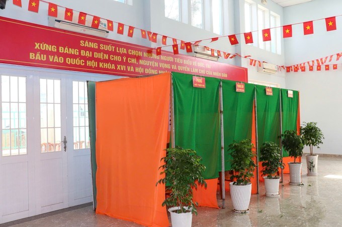 Công tác trang trí phục vụ bầu cử được chuẩn bị chu đáo