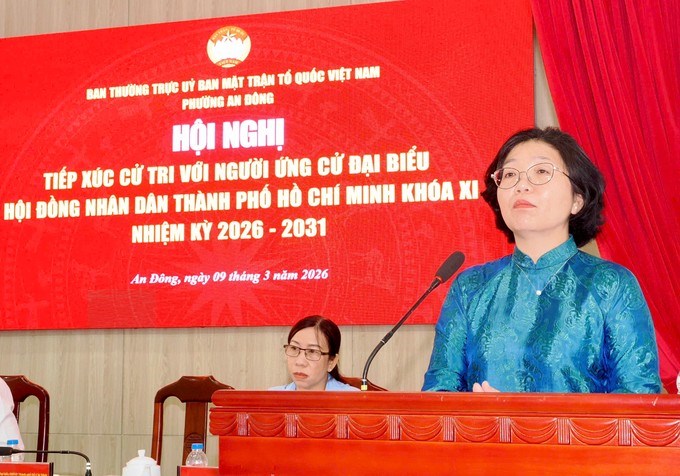 Bà Huỳnh Ngọc Nữ Phương Hồng trình bày chương trình hành động. (Ảnh: SGGP)