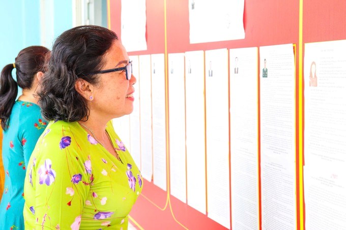 Cử tri xã Thạnh An theo dõi danh sách, tiểu sử người ứng cử