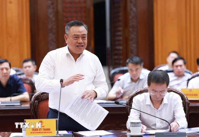 Chủ tịch Ủy ban Nhân dân thành phố Hà Nội Trần Sỹ Thanh phát biểu. (Ảnh: TTXVN)