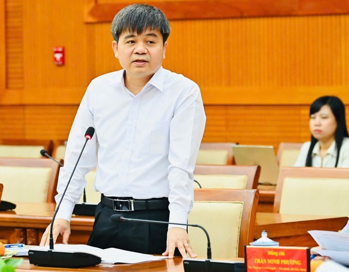 Đại diện đo&agrave;n c&ocirc;ng t&aacute;c ph&aacute;t biểu. (Ảnh SGGP)